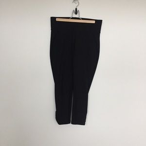EUC Brass crop ponte pant leggings w/ back pockets
